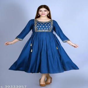 Aishani Rayon Three-Quarter Sleeves Pretty Gowns