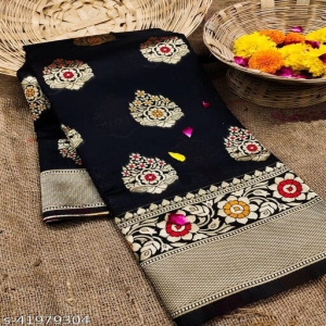 Aagam Pretty Sarees Banarasi Silk